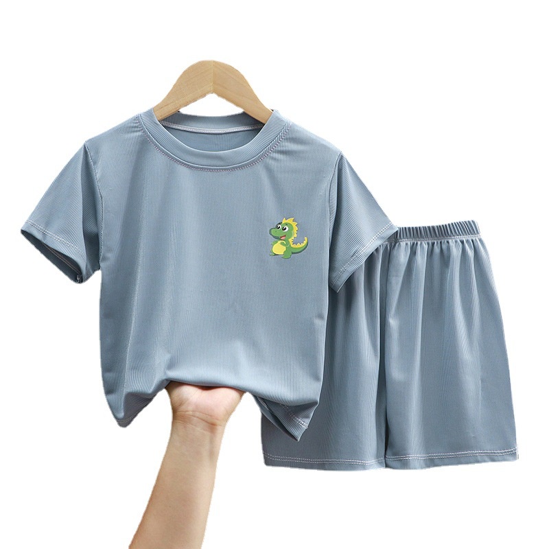 80-130cm Quần Short ngắn tay mùa hè cho trẻ em Bộ đồ mùa hè hai mảnh bằng lụa băng thông thường Bộ đồ mùa hè cho bé trai bé gái Bộ đồ lụa băng cho bé