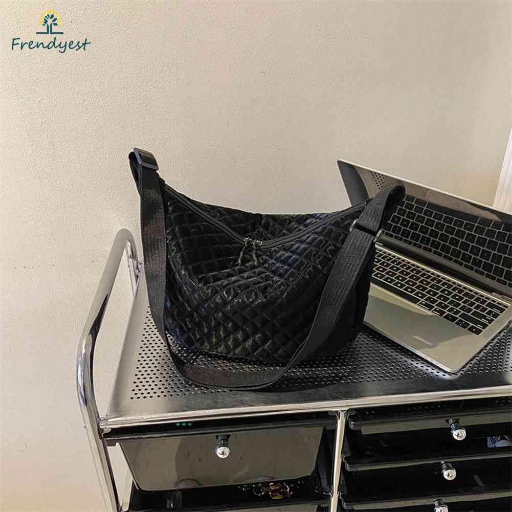 Túi Đeo Chéo Vải Bông Mềm Thời Trang Thu Đông Cho Nữ