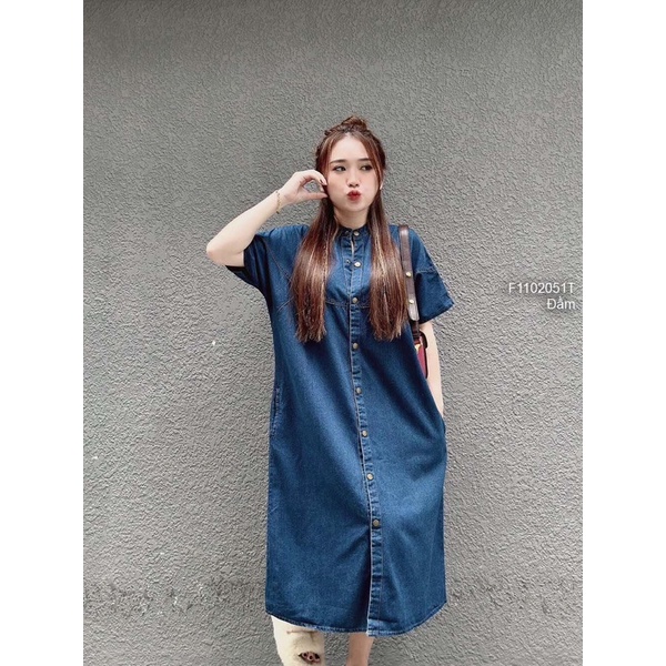Đầm jean nút dáng suông dài cổ trụ chuẩn dáng hàng sẵn giao ngay