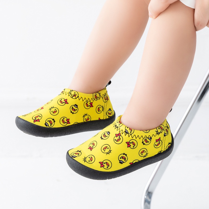 Giày Vải Đế Mềm Chống Trượt Họa Tiết Hoạt Hình Cho Bé