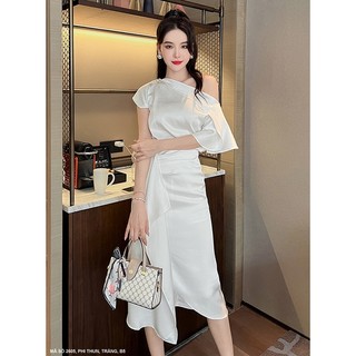 ĐẦM TRỄ VAI 1 BÊN LAI DÚN XINH XẮN - DDD2605