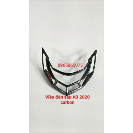 Ốp viền đèn hậu AB 2020 carbon