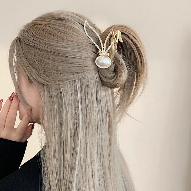 Kẹp Tóc Hình Thỏ / Cà Rốt / Cá Mập Đính Đá Phối Tua Rua Dễ Thương Cho Nữ