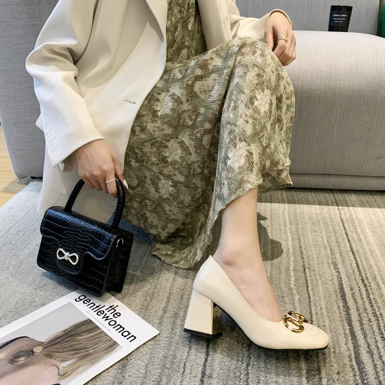 Giày Cao Gót Mũi Tròn Phối Dây Xích Thời Trang Dành Cho Nữ