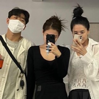 Cheapmoment with Lisa & Jennie dây đeo điện thoại: CLOUD