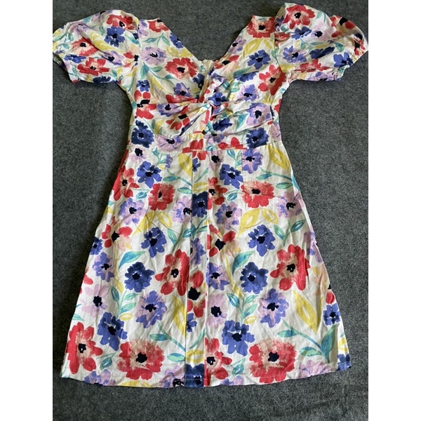 Đầm hoa dưới 57kg