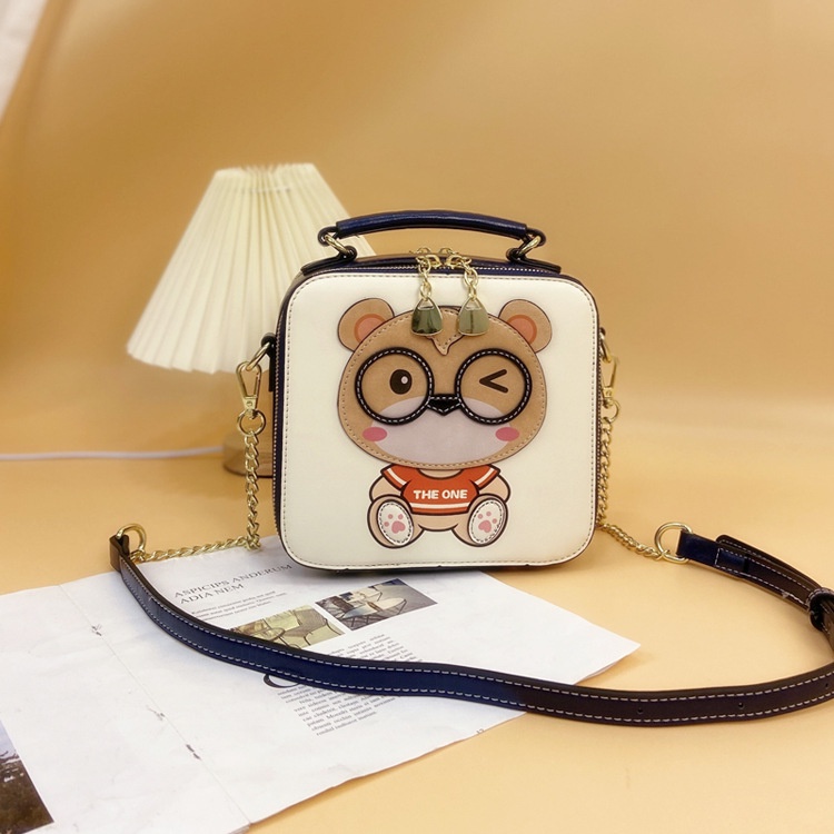 Túi Xách Đeo Vai Hình Vuông Cỡ Nhỏ Phối Dây Xích Dễ Thương Xinh Xắn