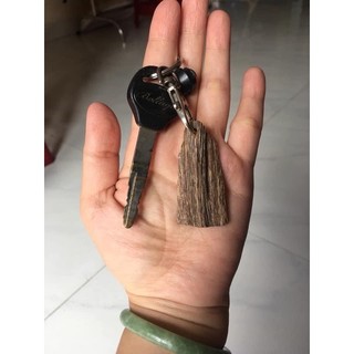 Móc khoá Trầm hương Hội An sánh dày, Móc khoá trầm hương thơm ngọt tự nhiên, Móc khóa phong thuỷ thu hút tài lộc may mắn