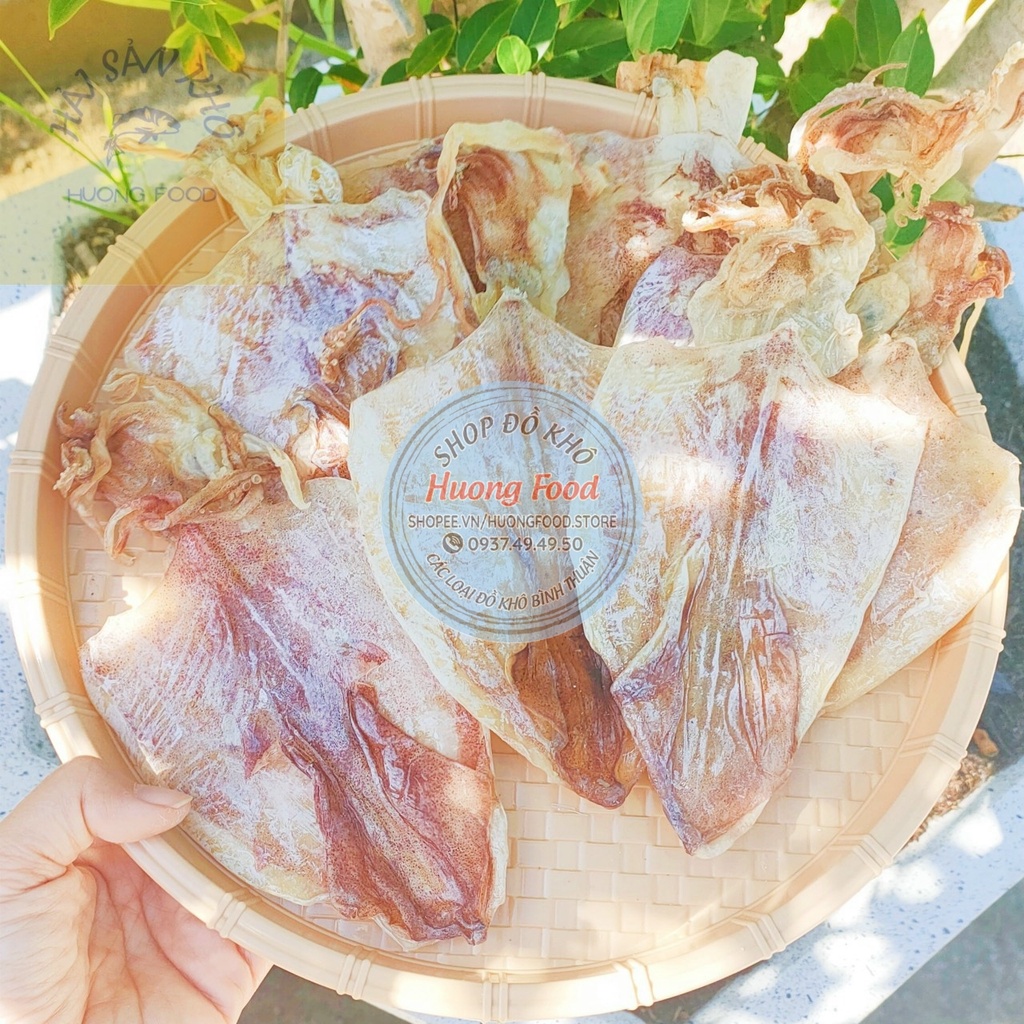 Mực khô Bình Thuận, khô mực nguyên râu size 40-50con/kg hút chân không bịch 500gr