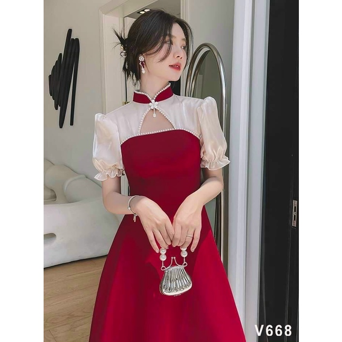 Đầm xòe màu đỏ phối tay voan tơ trắng có mút ngực kèm phụ kện như hình kiểu đầm dự tiệc sang trọng thời trang nữ ARAVA