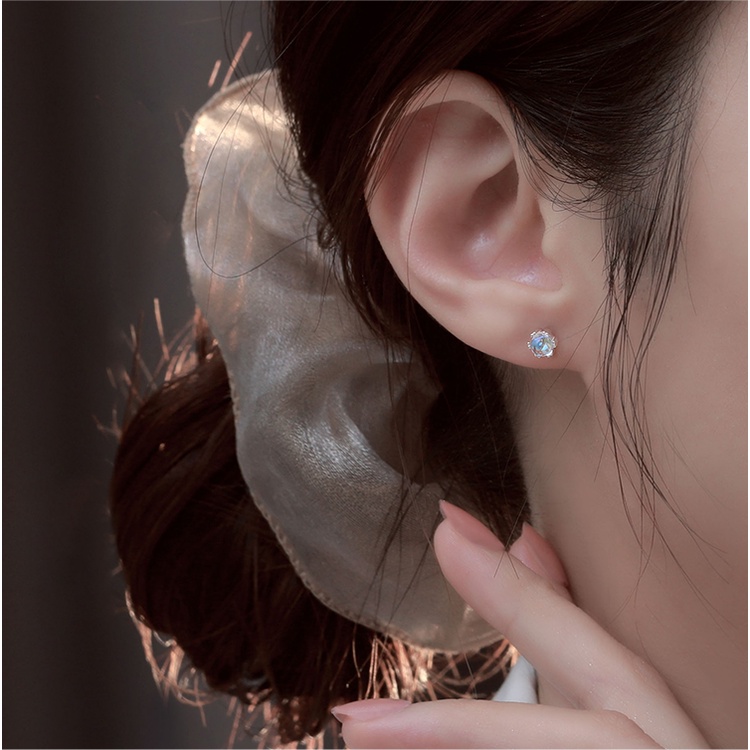 Bông Tai Bạc 925 Hình Mặt Trăng Đính Đá Không Gây Dị Ứng Thời Trang Cho Nữ