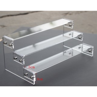 Kệ Bậc Thang Mica Trong Giá Trưng Bày Sản Phẩm Mô Hình Nhiều Tầng