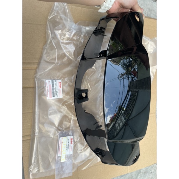 Ốp đầu màu đen  cho dòng xe viva 110, royal 110