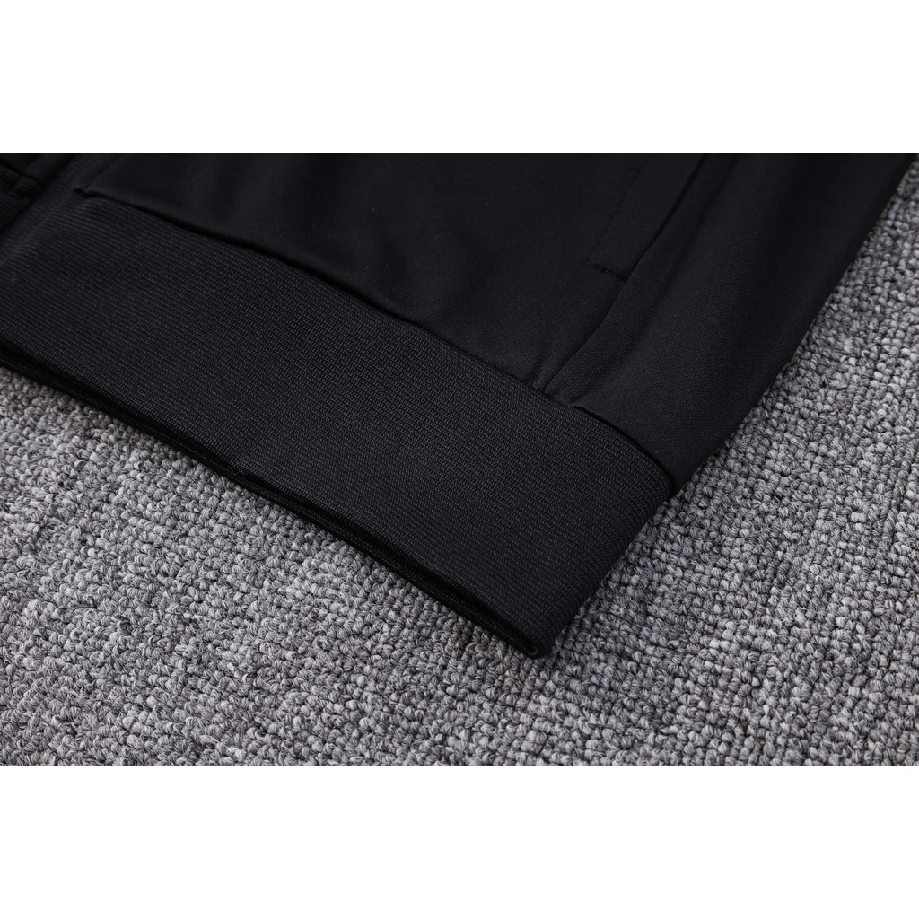 Áo Khoác Đá Banh Size 22-23 Chất Lượng Đức