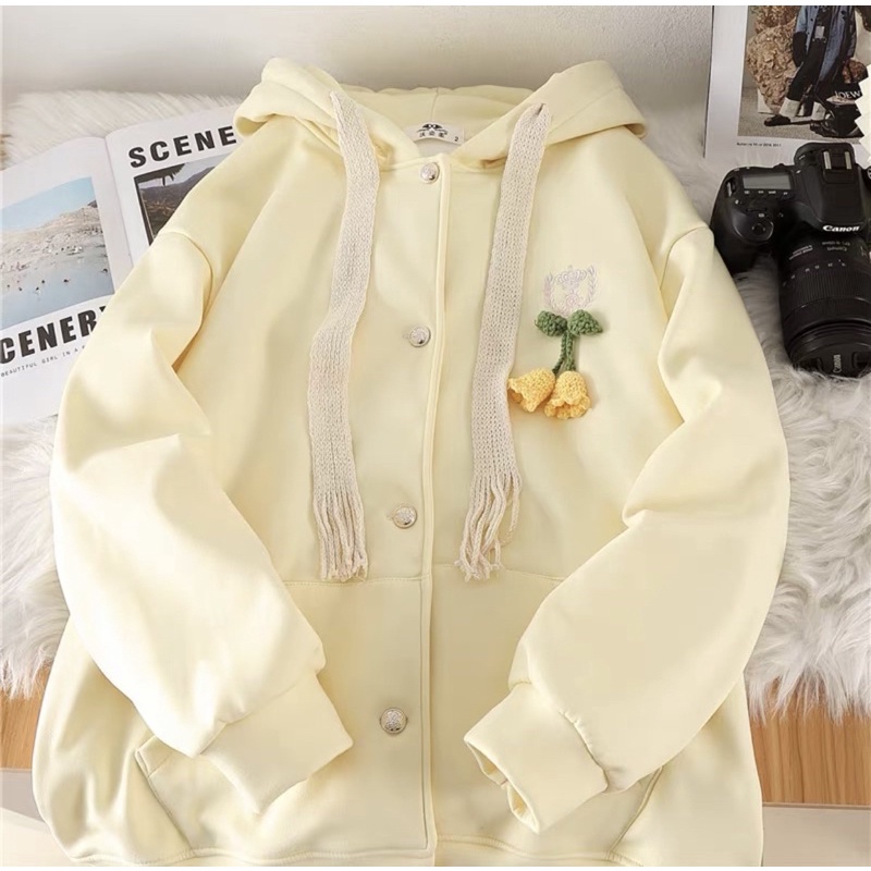 ÁO KHOÁC ĐÍNH HOA HỌC SINH TRENDY HỌC SINH