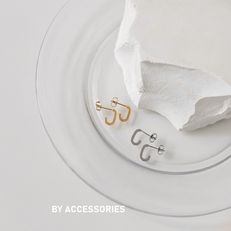 Bông tai titan kiểu chữ C nhỏ không gỉ