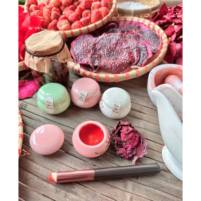 Son handmade Thiên Mộc Trang 100% thiên nhiên an toàn tặng kèm cọ