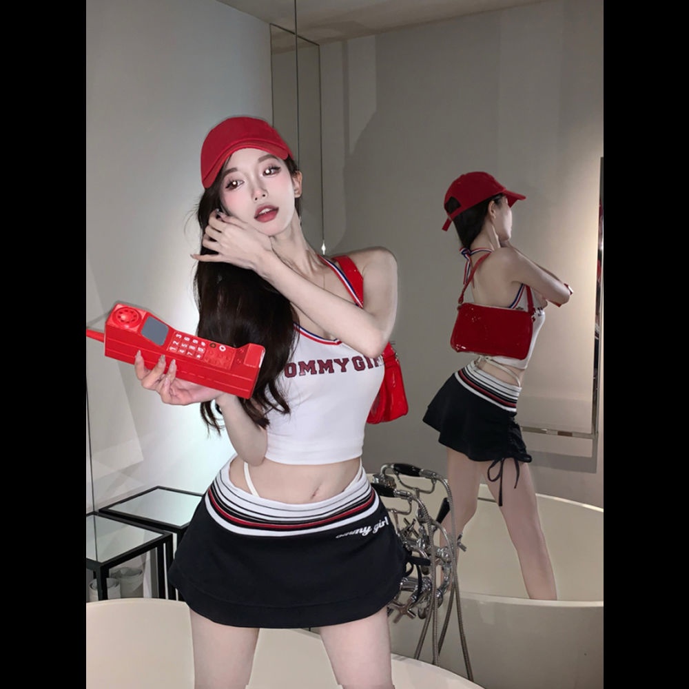 Áo Yếm Cổ Yếm In Chữ Mỹ + Chân Váy Miniskirt. Set Áo Thun Ngắn Tay + Chân Váy Xòe Thời Trang Dành Cho Nữ Áo Kiểu Dáng Ngọt Ngào Dễ Thương Cho Nữ
