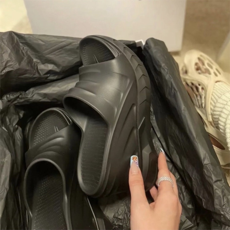 DÉP ĐẾ DÀY MUFFIN GIVEN 2023