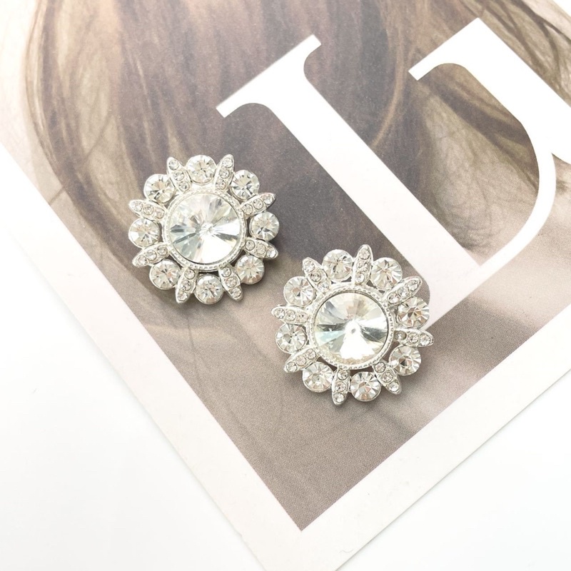 1 Khuy áo , cúc áo hoa đá 8 cánh sang trọng cao cấp 2.3cm