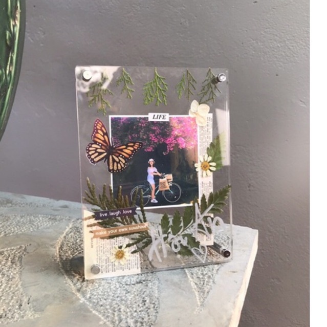 Khung ảnh acrylic kết hợp với hoa khô by TheHerbie