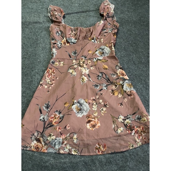đầm hoa xinh >57kg