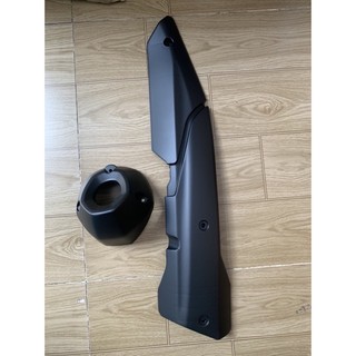 Ốp pô và chụp đích pô xe exciter 155 mảu đen nhám ko tem