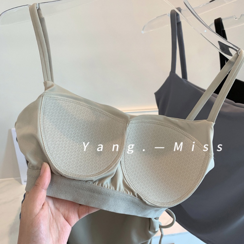 Áo Ngực Thể Thao Hai Dây Dài Xẻ Tà Quyến Rũ