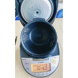 Nồi cơm điện cao tần Tiger 1 lít