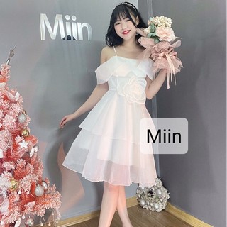 Váy công chúa 2 tầng eo đính hoa