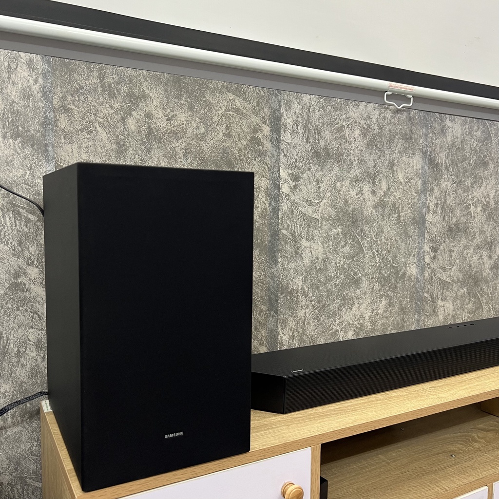 Loa thanh Soundbar Samsung HW-Q700B 3.1.2 320W  - Hàng chính hãng Bảo Hành 12 Tháng