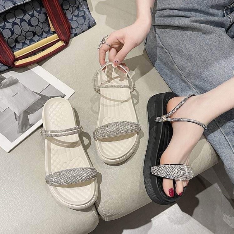 Dép bánh mì quai ngang đính đá bảng to đi được hai kiểu cao 4cm