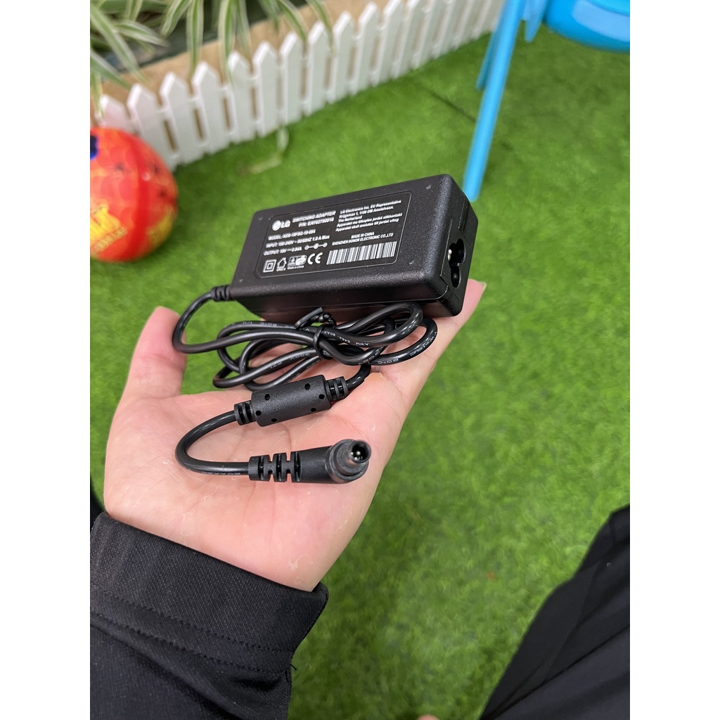 DÂY NGUỒN MÀN HÌNH 19V 0.84A LG
