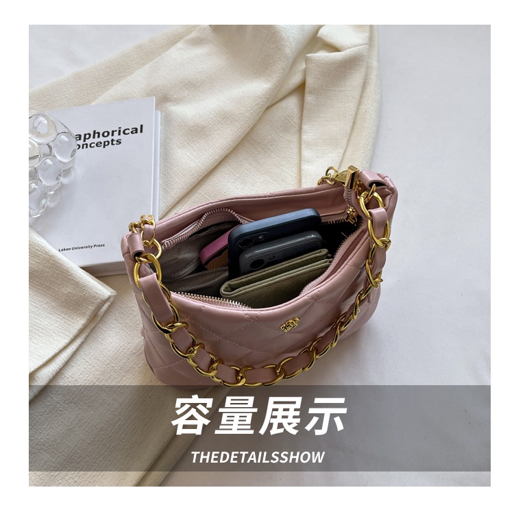 Túi đeo dưới cánh tay Phối Dây Xích Thời Trang 2023 Cho Nữ