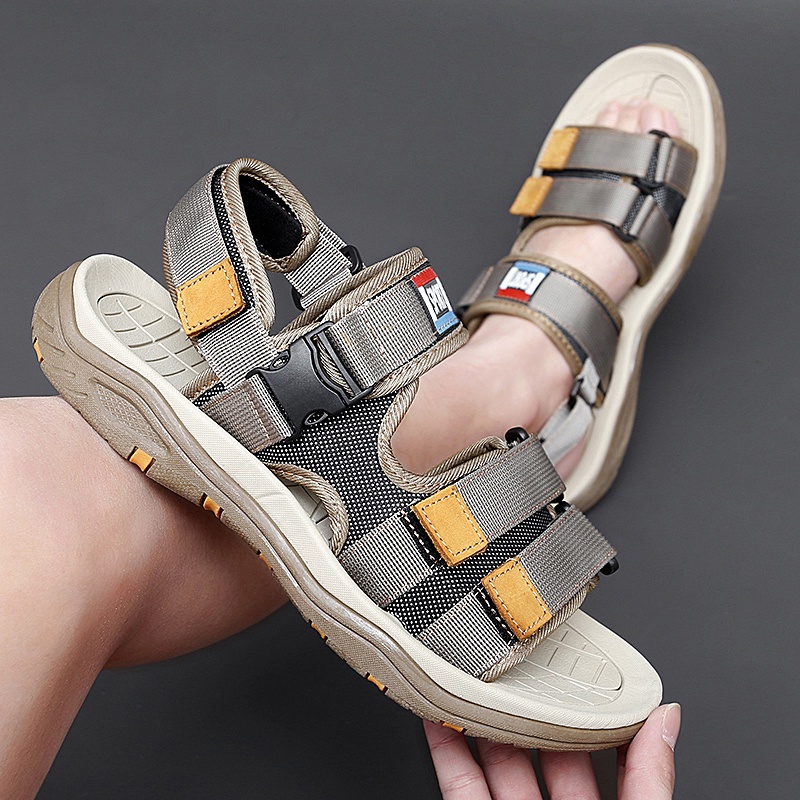 Giày Sandal Đi Biển Thời Trang Cho Nam