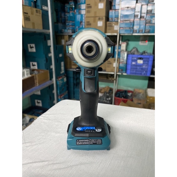 Máy bắt vít Makita XDT19 nhập Mỹ
