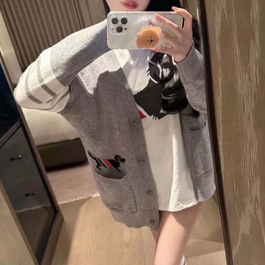 Thom Browne Spring New Age-reducing college style four-bar striped puppy Jacquard knitted cardigan women's casual loose sweater coat