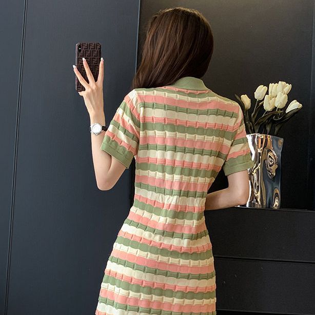 Đầm Dệt Kim Cổ Polo Dáng Ôm Họa Tiết Kẻ Sọc Màu Sắc Tương Phản Thời Trang Cao Cấp