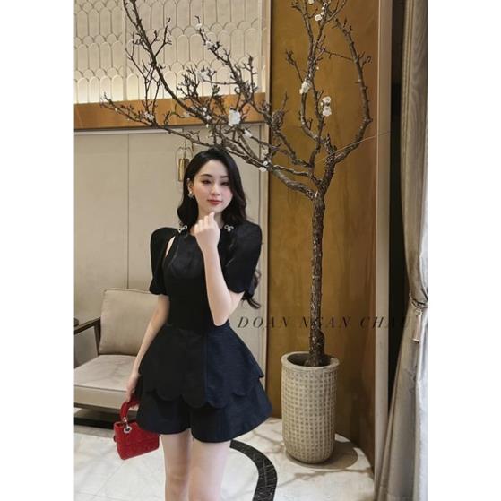 Set áo peplum khoét vai line gợn sóng kèm quần short 2 màu