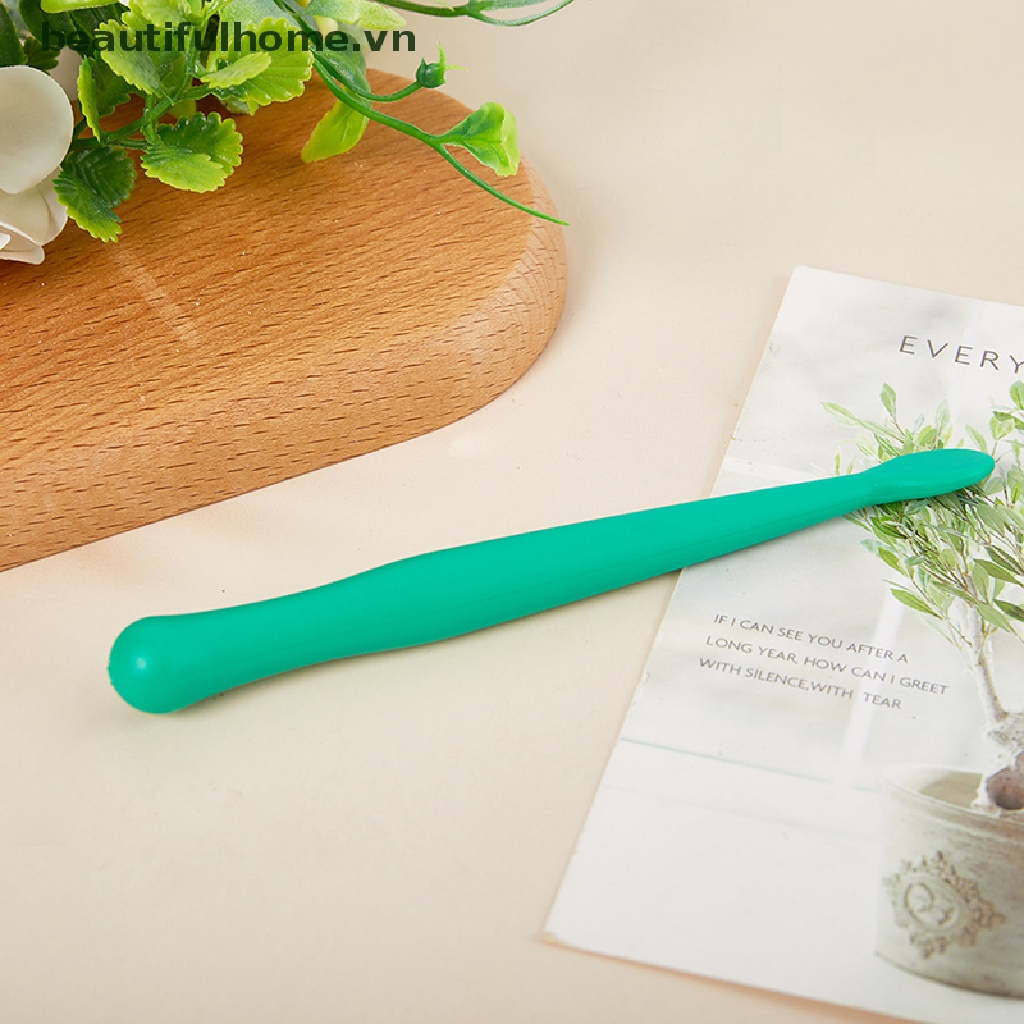 Set 2 Gậy Mát Xa Chân Bằng Nhựa Chuyên Dụng Cho Spa