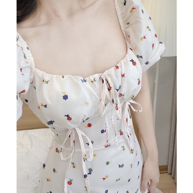 ĐẦM HOA NHÍ ĐUÔI CÁ CỔ VUÔNG TAY BỒNG CÚP NGỰC DÁNG DÀI