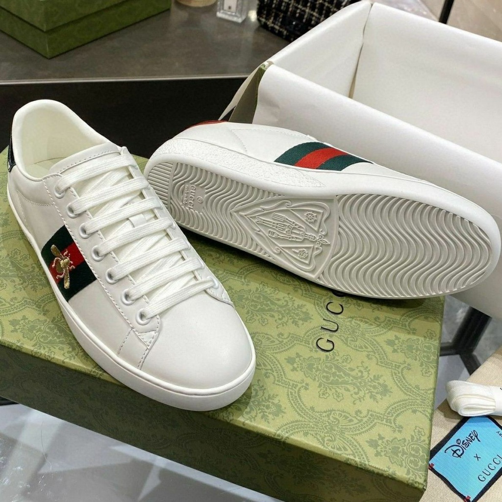 GUCC-I @ Little Bee White shoes Women's Flat shoes Internet celebrity 2023 new Korean style versatile sports casual board shoes couple shoes NIBJ