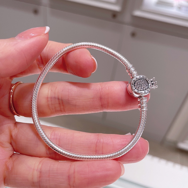 Vòng tay Pandora Moments Crown Clasp Snake Chain Bracelet Fullbox Pan2010