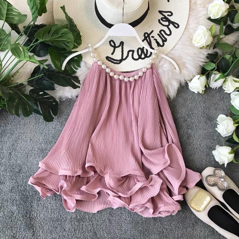 ( Hàng Quảng Châu-Taobao) Áo dây cổ yếm đính ngọc viền bèo xoè to như ảnh
