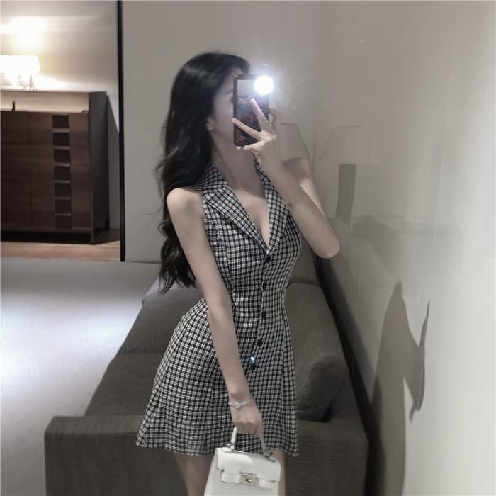 Đầm Hai Dây Dáng Chữ a Hở Lưng Họa Tiết Sọc Caro Phong Cách Hepburn Thời Trang Mùa Hè Quyến Rũ Cho Nữ
