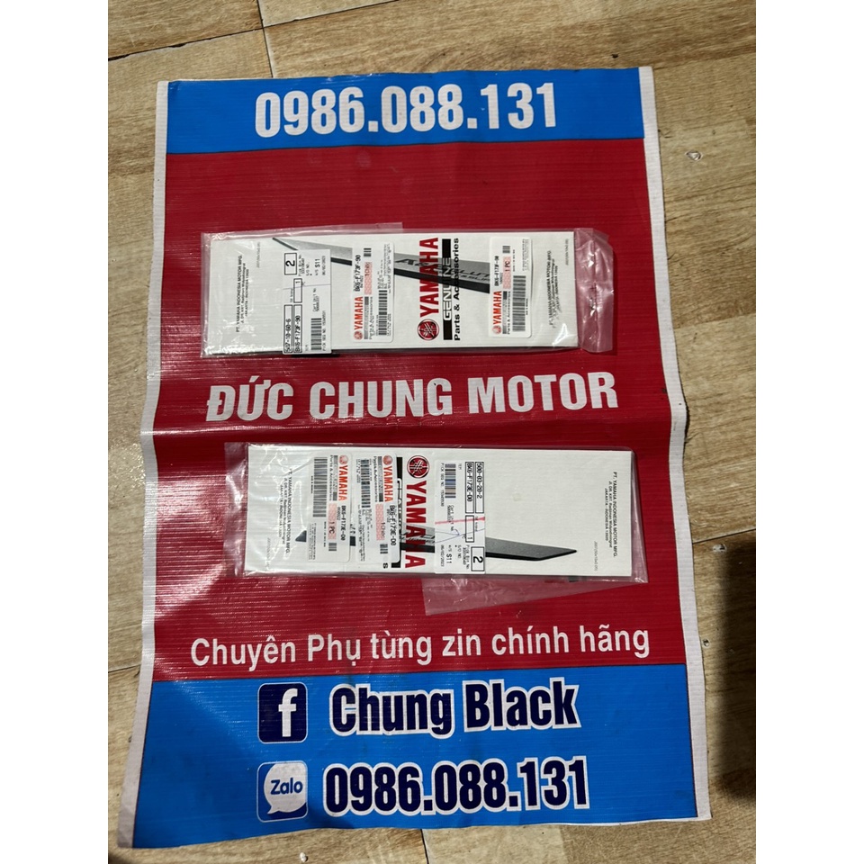 Tem sườn sau R15V3 đen nhám 2020 zin chính hãng