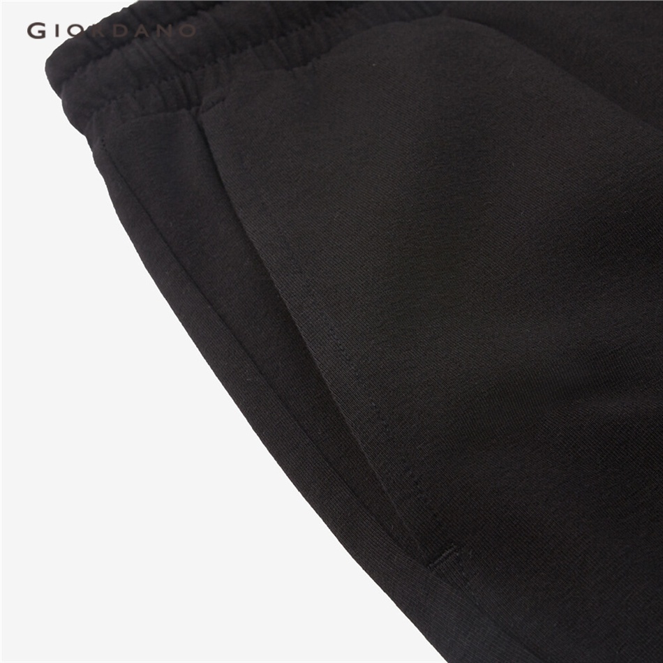 Quần jogger GIORDANO 01113090 dáng rộng co giãn nhẹ thời trang cho nam