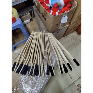 Bàn chải cán dài