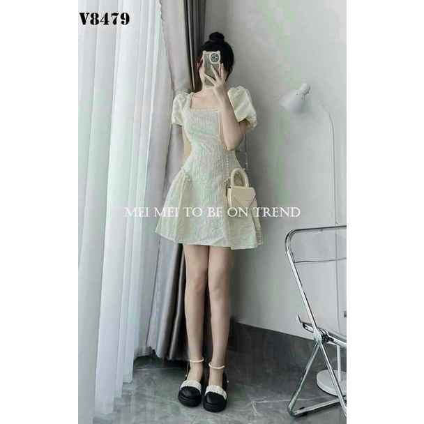Đầm ngắn cổ vuông đình ngọc nổi bật chất liệu gấm dày đi tiệc đi chơi cực xinh