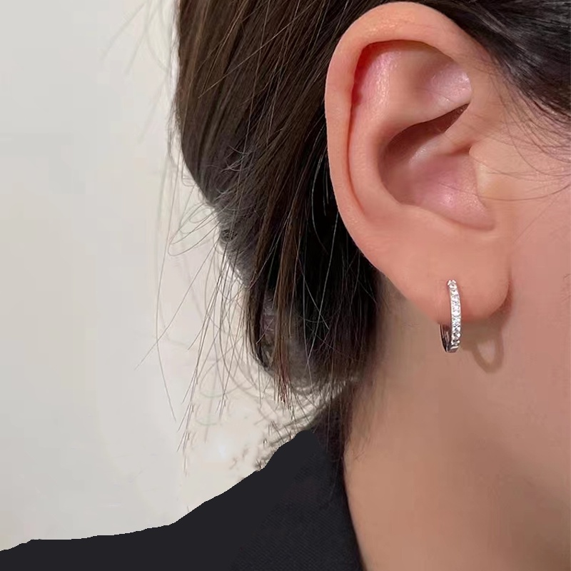 Khuyên Tai Tròn Đính Đá Zircon Lấp Lánh Thời Trang Cho Nam Và Nữ